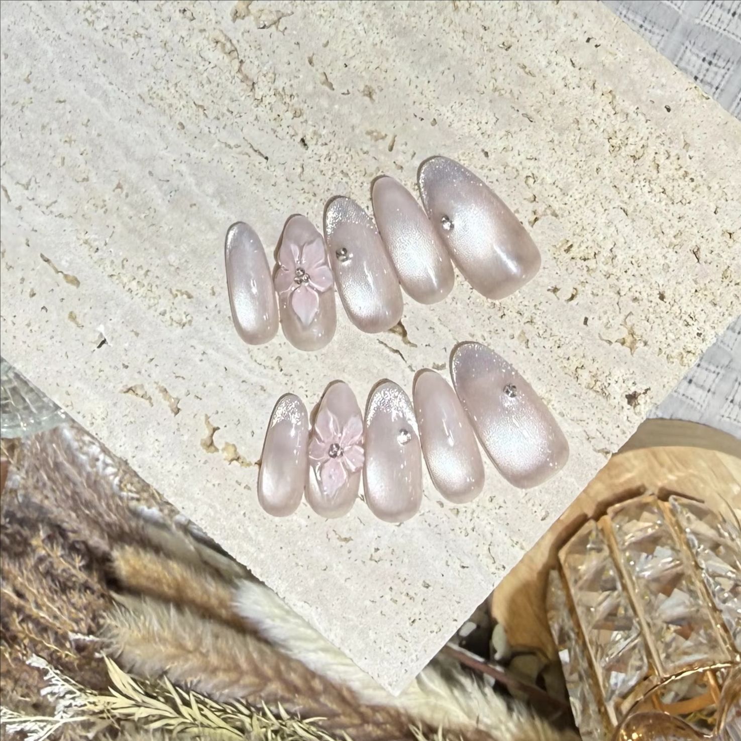 10Pcs Pink Sweet French Almond - đánh giá và giá Nail Art Cat Eye Simple