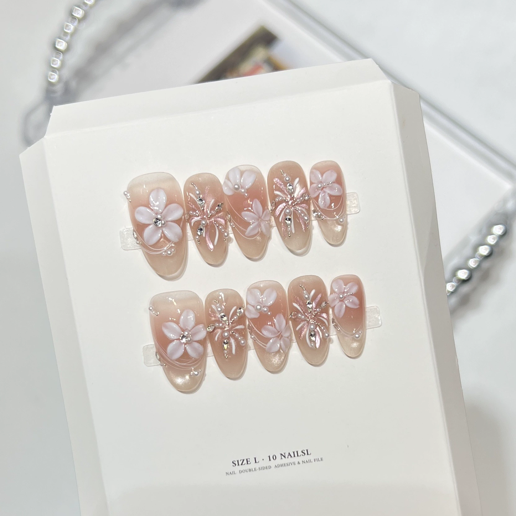 10Pcs Pink Sweet French Almond - đánh giá và giá Nail Art Cat Eye Simple